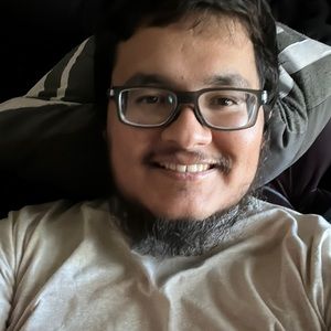 Meet your Posher, Lorenzo